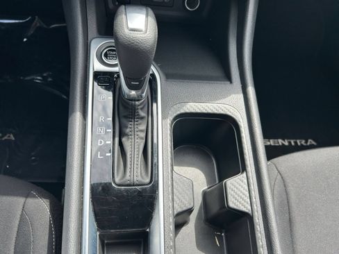 Used 2025 Nissan Sentra SV FWD image 36