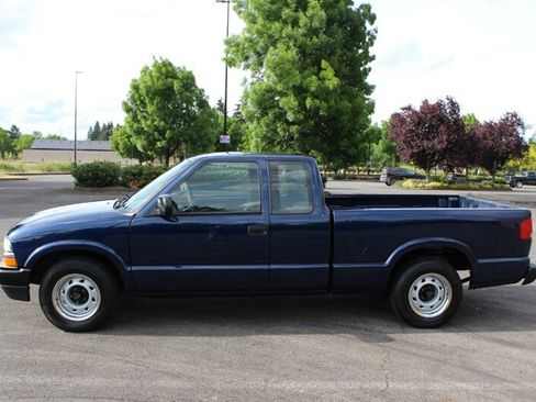 Used 2003 Chevrolet S10 Pickup 2WD Extended Cab image 7