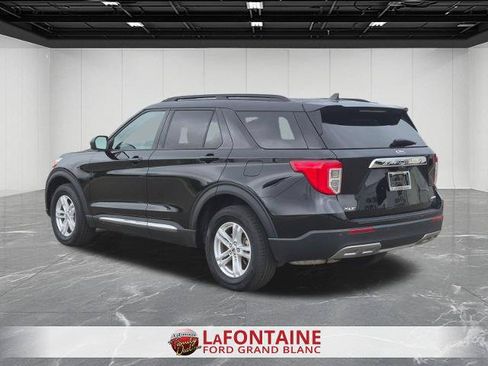 Certified 2024 Ford Explorer XLT w/ Equipment Group 202A AWD/4WD image 3
