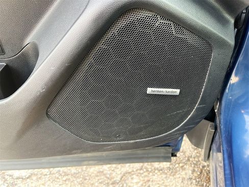 Used 2021 Subaru Ascent Touring w/ Popular Package #2A image 19