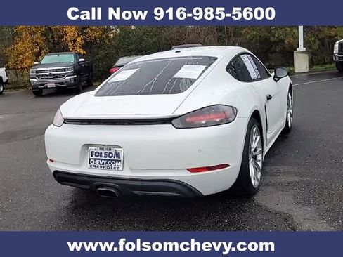 Used 2017 Porsche 718 Cayman image 10
