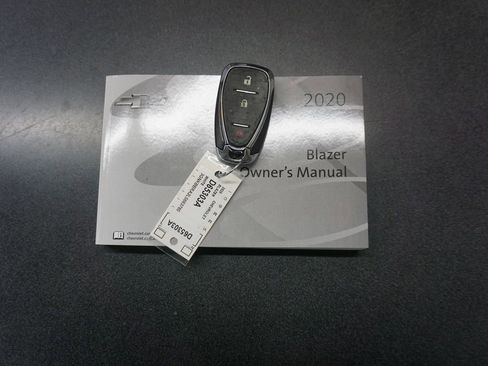 Used 2020 Chevrolet Blazer LT image 18