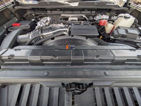 Used 2026 Chevrolet Silverado 2500 ZR2 w/ LPO, Dark Essentials Package AWD/4WD image 23