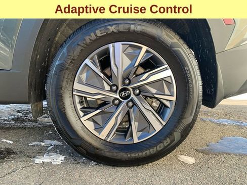 Used 2024 Hyundai Tucson Blue image 9