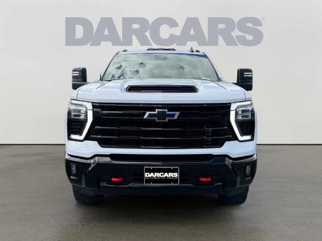 Used 2025 Chevrolet Silverado 2500 LT w/ Trail Boss Package AWD/4WD image 2