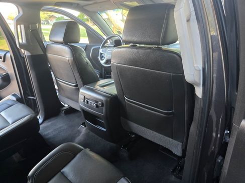 Used 2018 GMC Yukon SLT AWD/4WD image 36