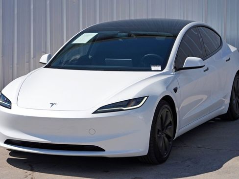 Used 2024 Tesla Model 3 Long Range image 50