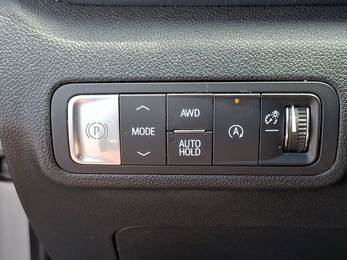 Used 2025 GMC Terrain Elevation AWD/4WD image 26