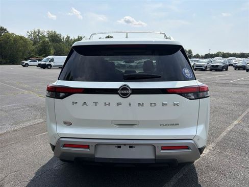 Used 2023 Nissan Pathfinder Platinum w/ Lighting Package (N93) FWD image 7