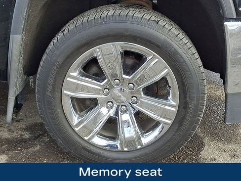 Used 2018 GMC Sierra 1500 SLT image 11