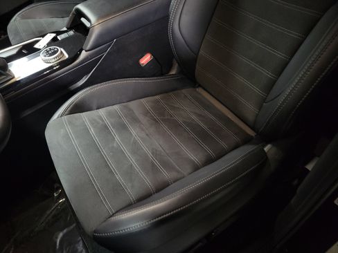 Used 2025 Mitsubishi Outlander SE image 21