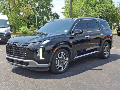 Used 2024 Hyundai Palisade Limited AWD/4WD image 3
