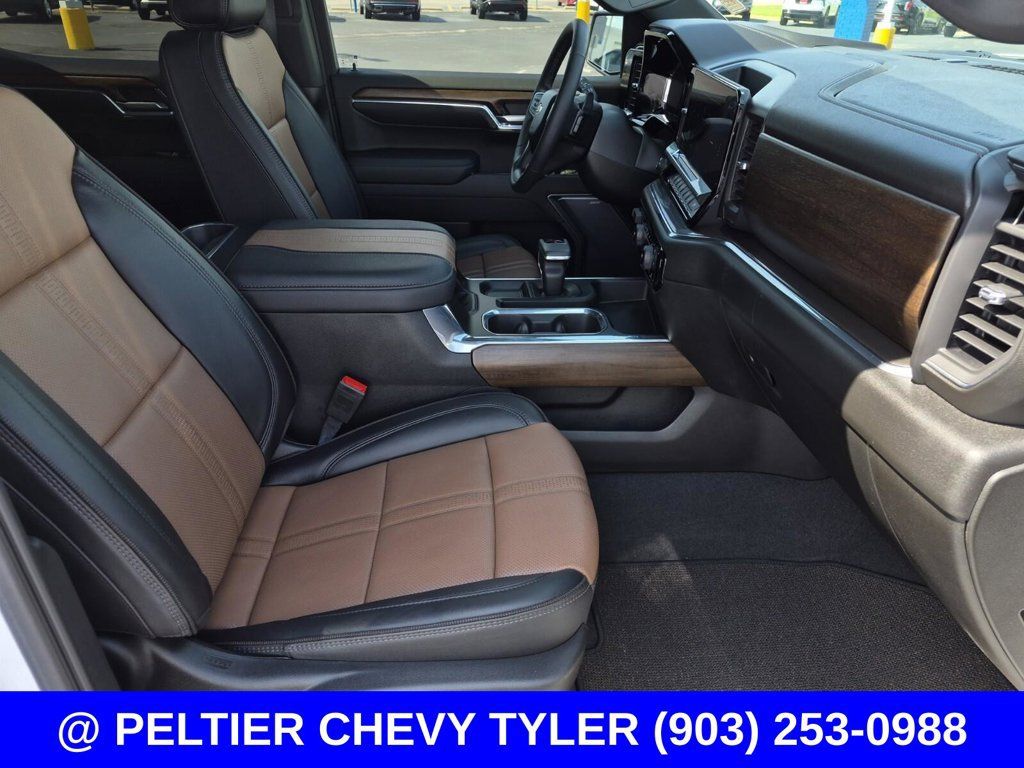 Used 2023 Chevrolet Silverado 1500 High Country w/ Z71 Off-Road Package AWD/4WD image 12