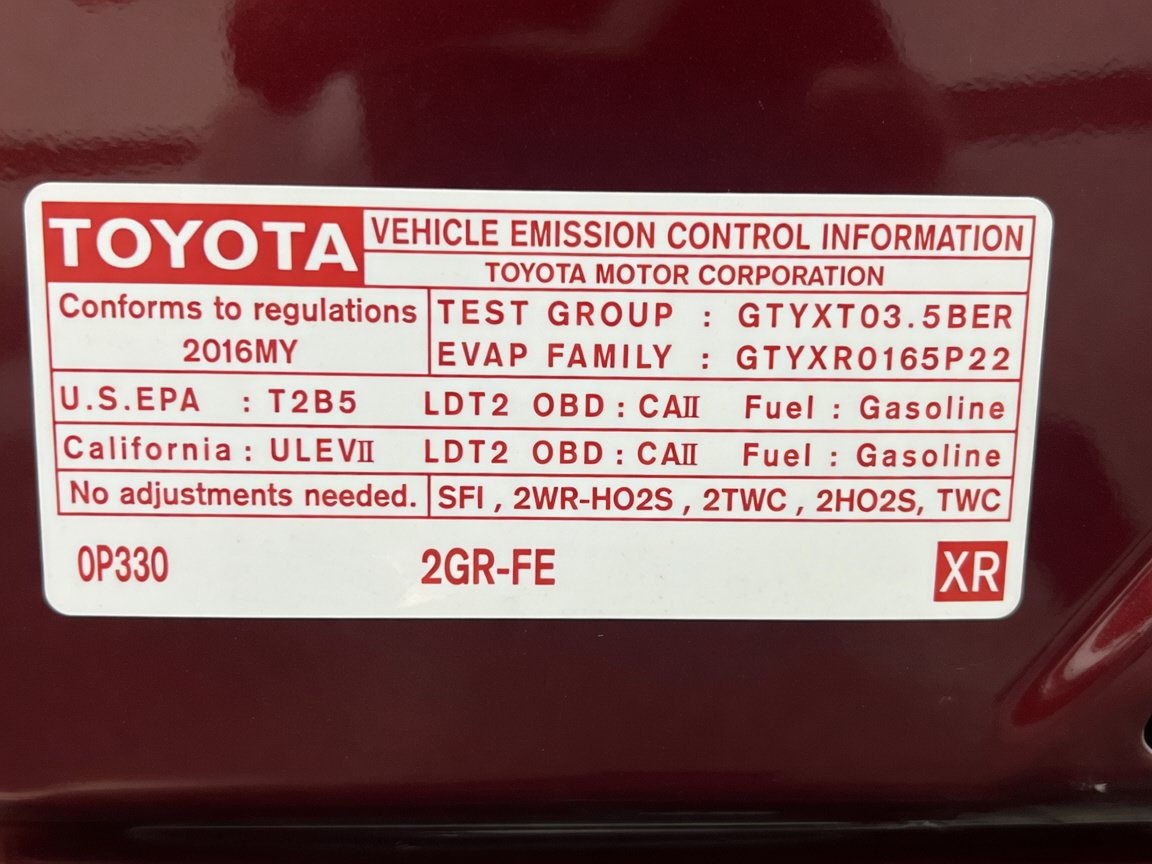 Used 2016 Toyota Highlander Limited AWD/4WD image 23