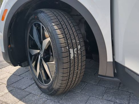 Certified 2023 Volkswagen ID.4 Pro S RWD image 37