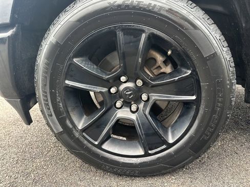 Used 2021 RAM 1500 Big Horn image 5