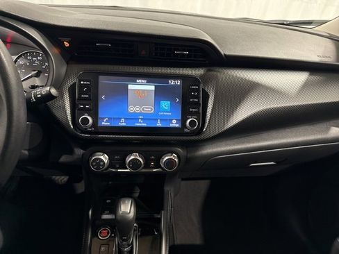 Used 2023 Nissan Kicks SV w/ Exterior Package image 18