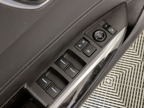 Used 2018 Acura TLX w/ Technology Package image 15