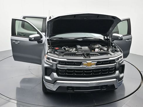 Certified 2026 Chevrolet Silverado 1500 LT w/ Convenience Package II AWD/4WD image 44