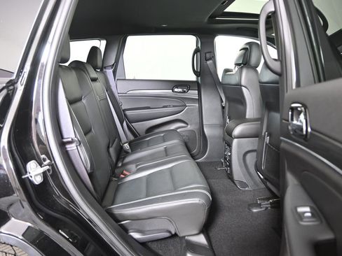 Used 2021 Jeep Grand Cherokee Limited w/ Quick Order Package 28K 80th AWD/4WD image 16