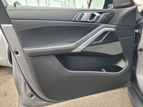 Used 2024 BMW X6 M60i image 16