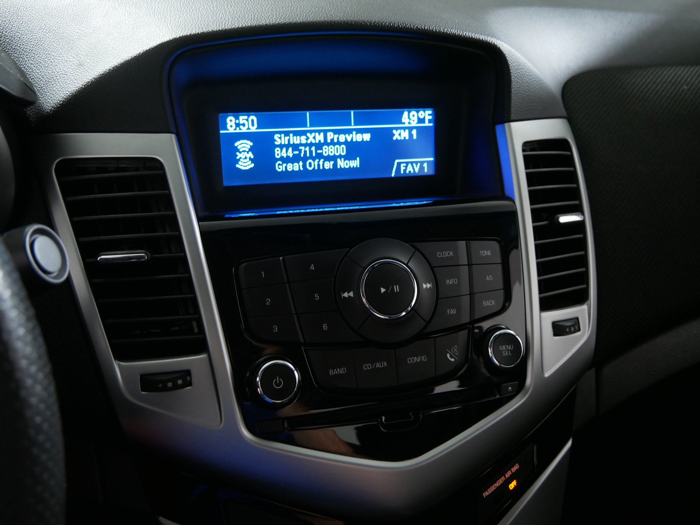 Used 2015 Chevrolet Cruze LT FWD image 22