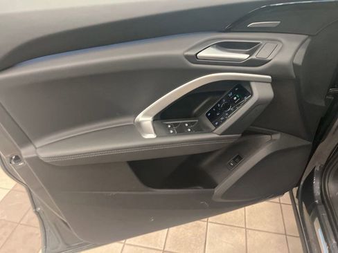 Used 2025 Audi Q5 Prestige image 10