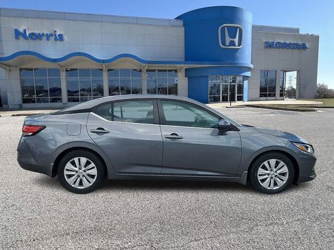 Used 2022 Nissan Sentra S w/ Trunk Package FWD image 5