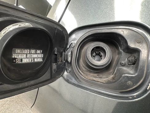 Used 2015 Acura RLX w/ Technology Package FWD image 26
