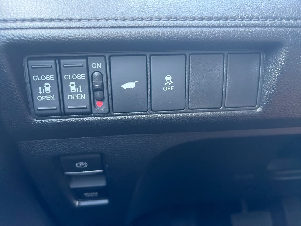 Used 2025 Honda Odyssey EX-L image 18