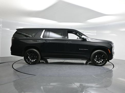 New 2026 Chevrolet Suburban Premier AWD/4WD image 58