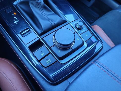 Used 2024 MAZDA CX-30 Carbon image 39