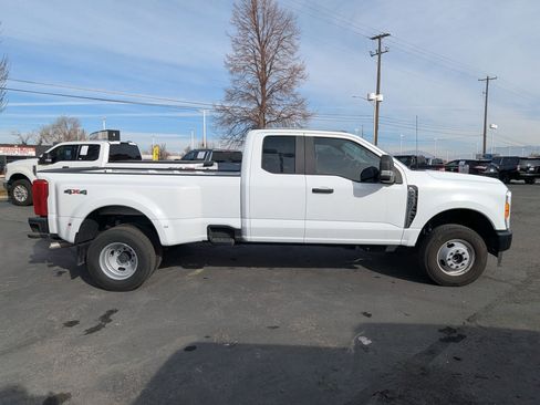 Used 2023 Ford F350 XL image 2