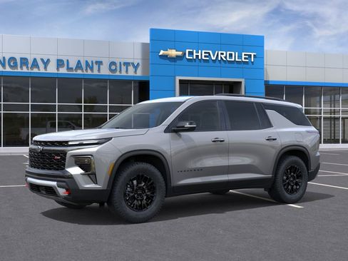 New 2026 Chevrolet Traverse Z71 w/ Driver Confidence Package AWD/4WD image 2