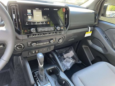 New 2026 Nissan Frontier SV w/ All-Weather Content Package AWD/4WD image 20