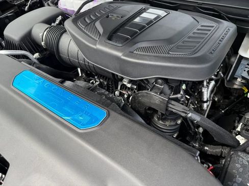 New 2025 Jeep Wagoneer Base w/ Premium Group I image 14