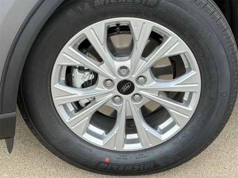 New 2026 Ford Escape Active image 32