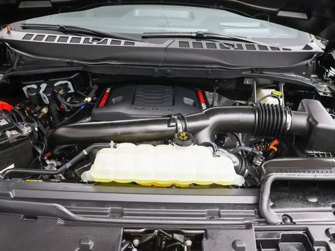 Used 2026 Ford F150 Raptor AWD/4WD image 37