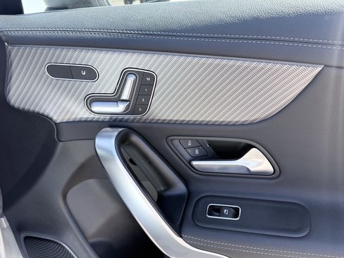 Used 2025 Mercedes-Benz CLA 250 image 51