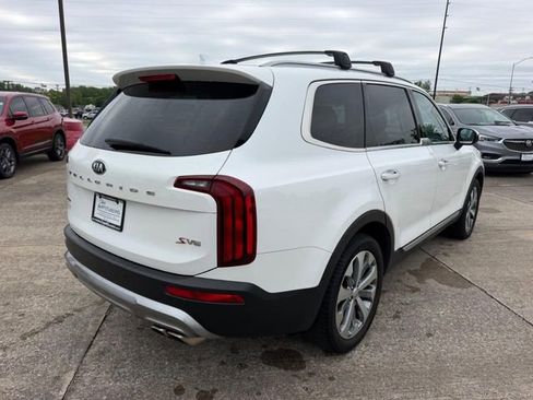Used 2020 Kia Telluride S AWD/4WD image 3