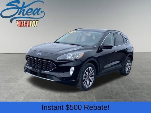 Used 2022 Ford Escape Titanium image 1