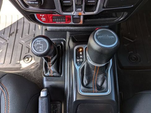 Used 2021 Jeep Gladiator Mojave w/ LED Lighting Group AWD/4WD image 24