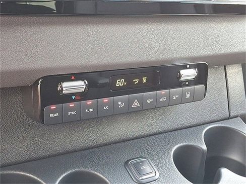 Used 2025 Mercedes-Benz Sprinter 2500 image 15