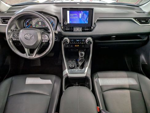 Certified 2023 Toyota RAV4 XLE Premium AWD/4WD image 28