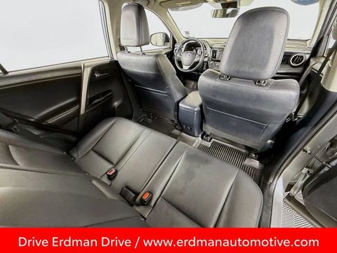 Certified 2018 Toyota RAV4 Limited image 29