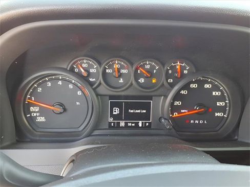 New 2025 Chevrolet Silverado 1500 Custom image 8