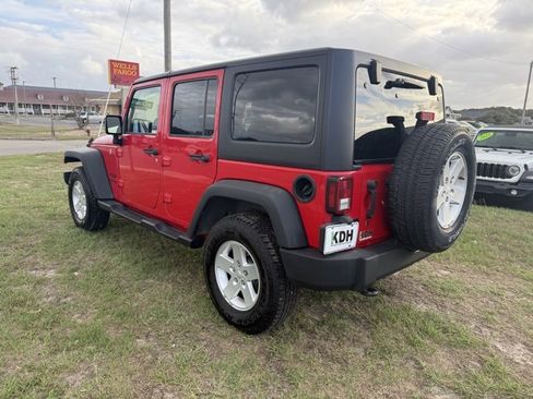 Used 2018 Jeep Wrangler Unlimited Sport S image 5