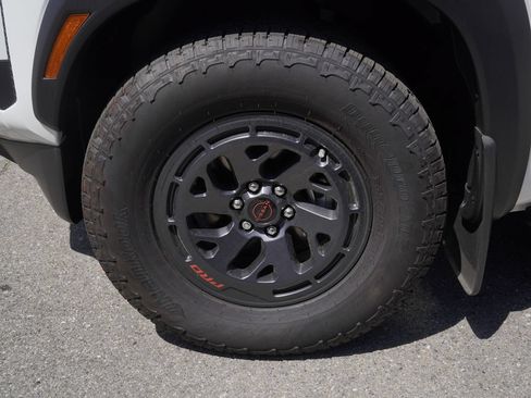 New 2026 Nissan Frontier Pro-X w/ Tow Package RWD image 6