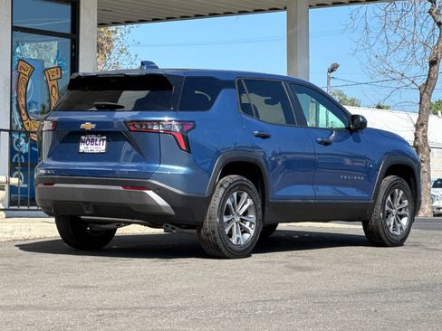 New 2026 Chevrolet Equinox LT w/ Convenience Package II image 3