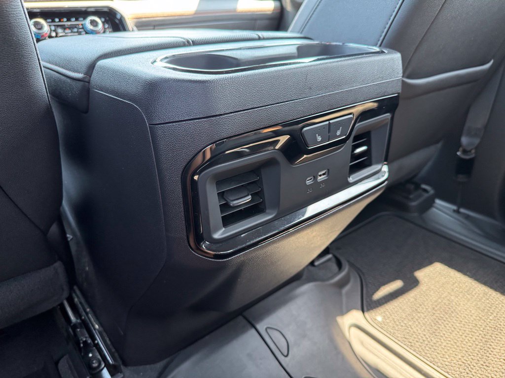 Used 2024 GMC Sierra 1500 AT4 w/ AT4 Premium Package AWD/4WD image 19